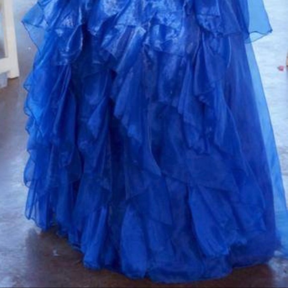 🤑SOLD🤑SOLD🤑Gorgeous young lady formal - Picture 7 of 8